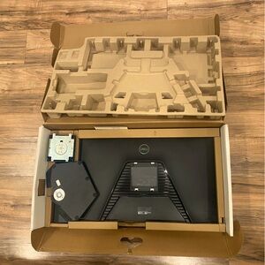 Dell 27 Gaming Monitor - G2724D 

New in box